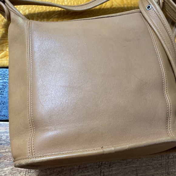 Coach 9816 vintage legacy slim duffle medium classic collection bag tan - Picture 10 of 15